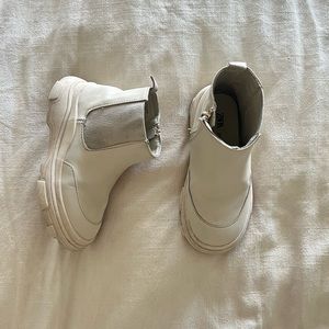 Zara boots